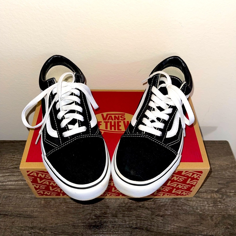 Old Skool platform Vans sneakers